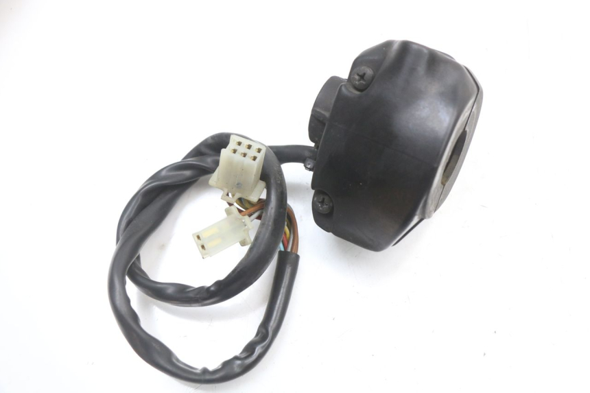 photo de COMMODO GAUCHE RENAULT KOURANOS 125 (2001 - 2004) - Gros plan technique