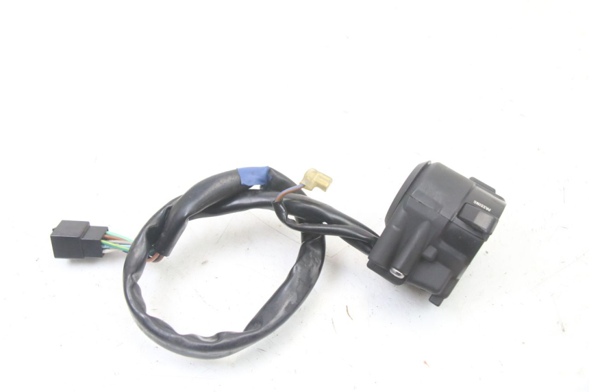 photo de COMMODO GAUCHE KYMCO XCITING 500 (2007 - 2010) - Gros plan technique