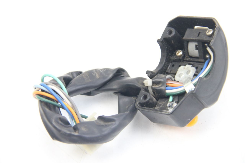 photo de COMMODO GAUCHE VENESI LOWIGI RETRO JJ50QT-3 50 (2020 - 2022) - Points de fixation