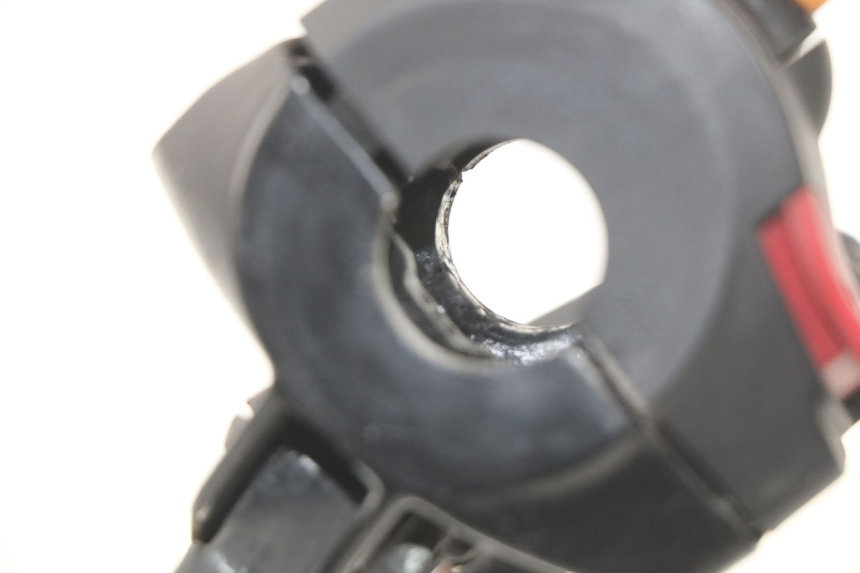 photo de COMMODO GAUCHE PEUGEOT LUDIX 50 (2008 - 2017) - Zoom état d’usage