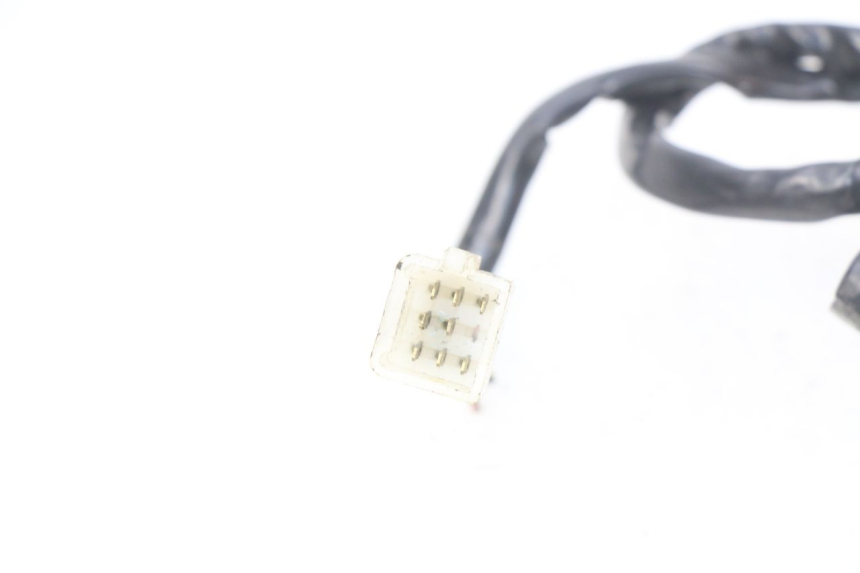 photo de COMMODO GAUCHE PEUGEOT LUDIX 50 (2008 - 2017) - Détail de la pièce