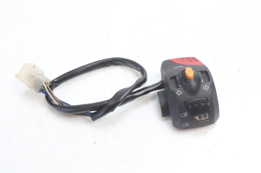photo de COMMODO GAUCHE PEUGEOT LUDIX 50 (2008 - 2017) - Zoom état d’usage