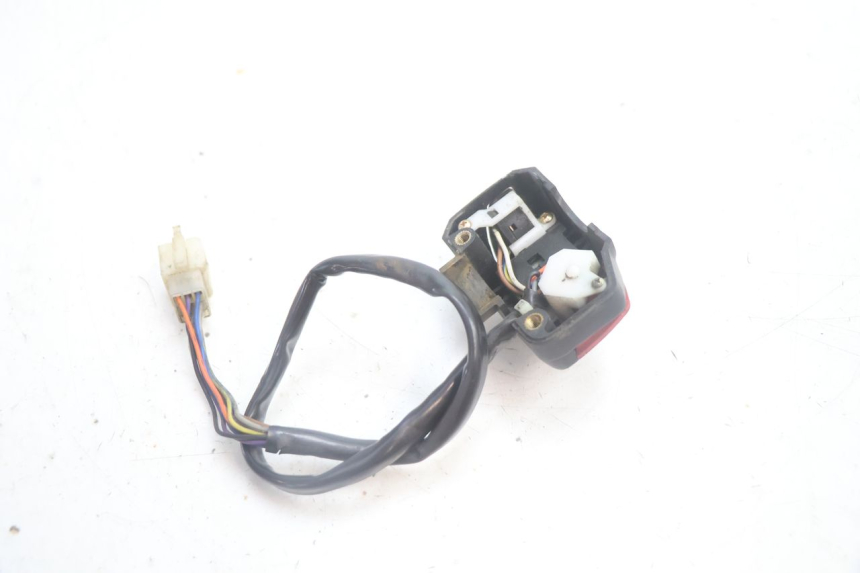 photo de COMMODO GAUCHE PEUGEOT LUDIX 50 (2005 - 2007) - Autre angle de vue