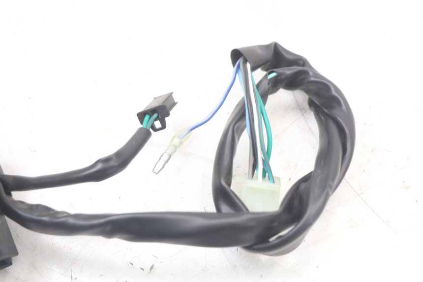 photo de COMMODO GAUCHE MASAI SCRAMBLER SPORT 125 (2021 - 2025) - Points de fixation