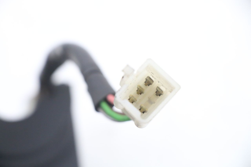 photo de COMMODO GAUCHE MBK BOOSTER NEXT GENERATION 50 (1995 - 1998) - Gros plan technique