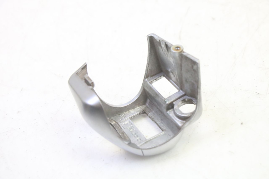 photo de COMMODO GAUCHE PIAGGIO MP3 LT 300 (2010 - 2016) - Autre angle de vue