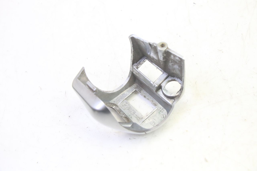 photo de COMMODO GAUCHE PIAGGIO MP3 125 (2006 - 2014) - Autre angle de vue