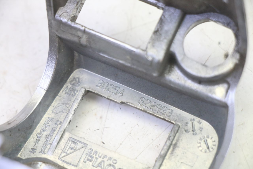 photo de COMMODO GAUCHE PIAGGIO MP3 RL 250 (2006 - 2010) - Vue d’ensemble