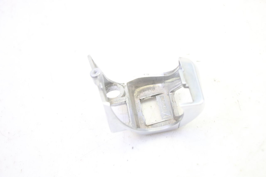 photo de COMMODO GAUCHE PIAGGIO MP3 500 (2016 - 2018) - Vue d’ensemble