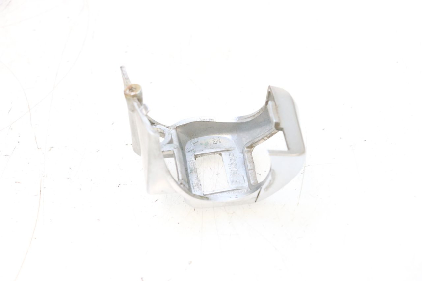 photo de COMMODO GAUCHE PIAGGIO MP3 125 (2006 - 2014) - Autre angle de vue