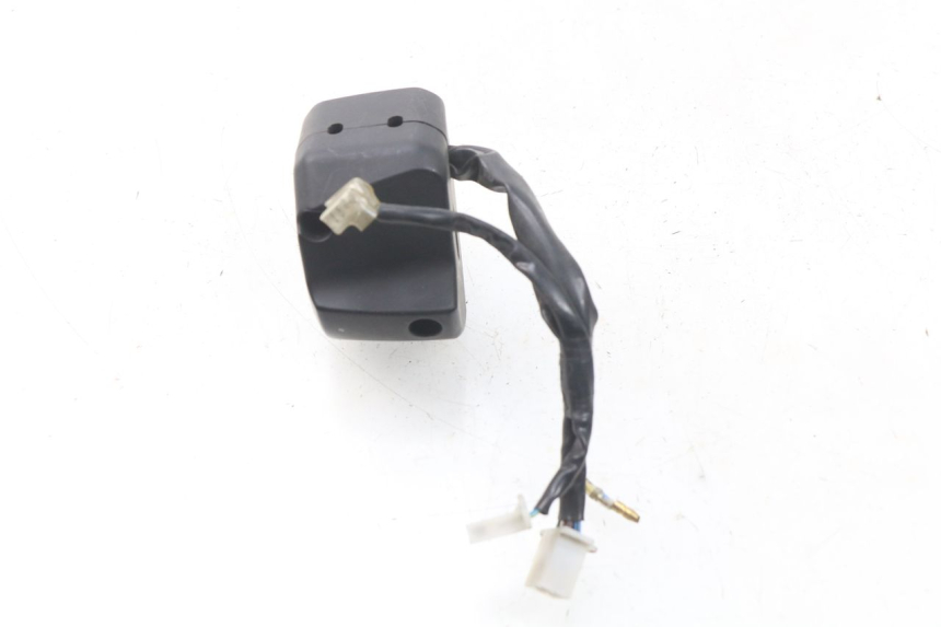 photo de COMMODO GAUCHE MBK MW TRYPTIK 125 (2017 - 2022) - Détail de la pièce