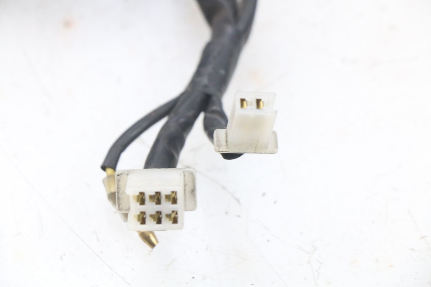 photo de COMMODO GAUCHE MBK MW TRYPTIK 125 (2017 - 2022) - Zoom état d’usage