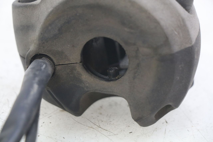 photo de COMMODO GAUCHE GILERA NEXUS 125 (2007 - 2009) - Zoom état d’usage