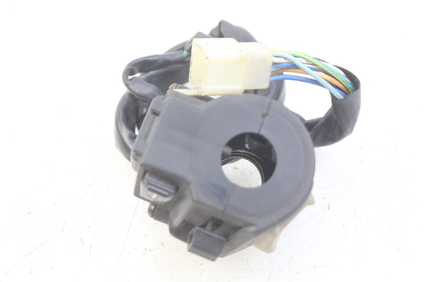 photo de COMMODO GAUCHE SELECT UP OCTALIS 125 (2007 - 2012) - Zoom état d’usage