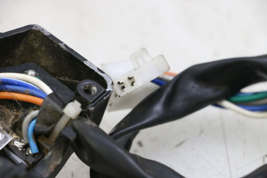 photo de COMMODO GAUCHE JM MOTORS OLDIES GT 4T 50 (2018 - 2025) - Zoom état d’usage