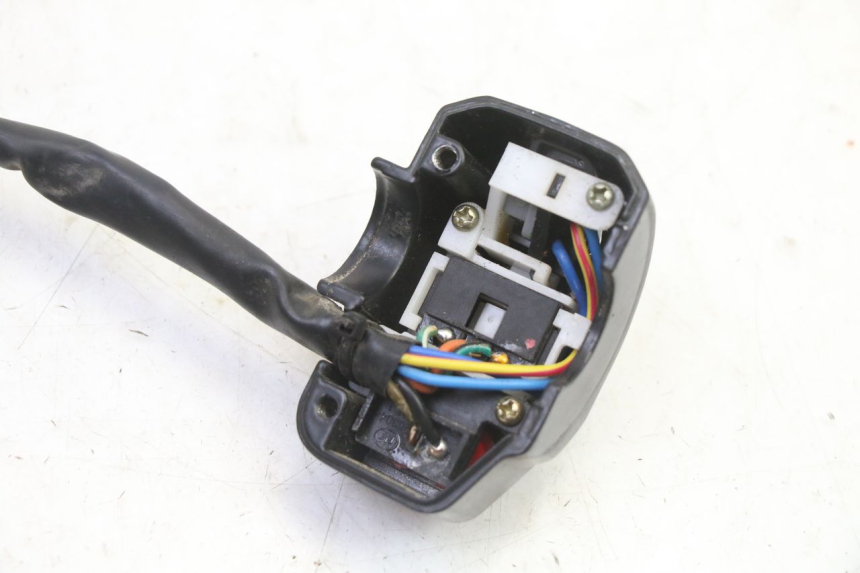 photo de COMMODO GAUCHE IMF INDUSTRIE PACH 2T 50 (2009 - 2018) - Gros plan technique