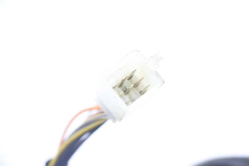 photo de COMMODO GAUCHE PEUGEOT CITYSTAR 2T 50 (2018 - 2021) - État de surface