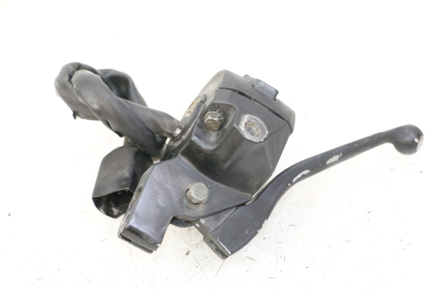 photo de COMMODO GAUCHE PEUGEOT KISBEE 2T 50 (2010 - 2017) - Gros plan technique