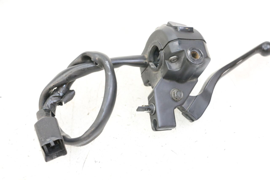 photo de COMMODO GAUCHE PEUGEOT KISBEE 4T 50 (2018 - 2022) - Gros plan technique