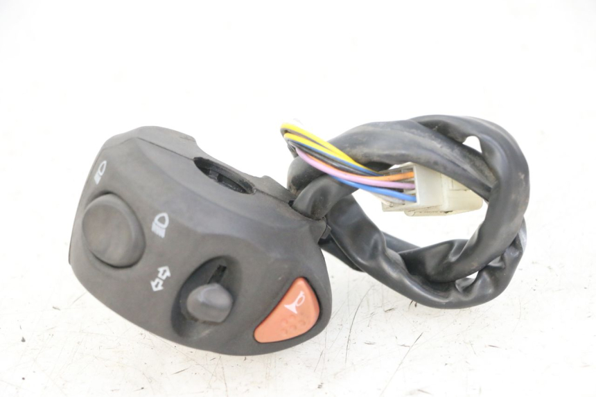 photo de COMMODO GAUCHE PEUGEOT SATELIS 125 (2013 - 2018) - Vue principale