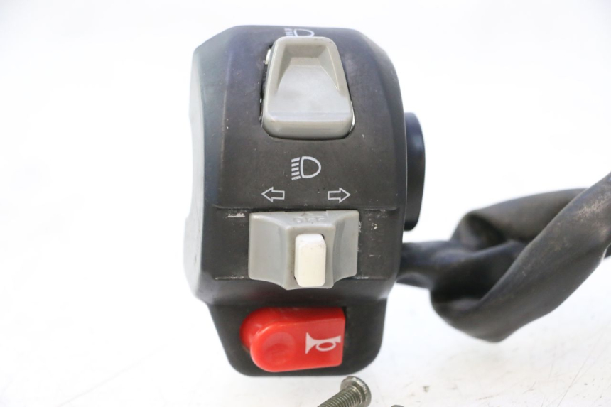 photo de COMMODO GAUCHE ORCAL RAPTOR 50 (2015 - 2021) - Points de fixation