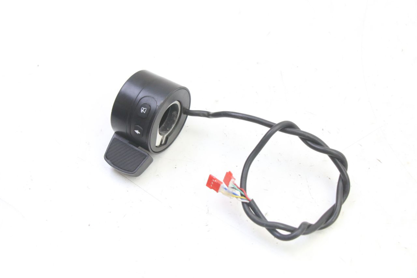 photo de COMMODO GAUCHE PUNK ELECTRIC RIDER 1 - Vue principale