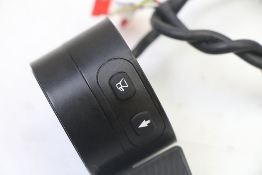 photo de COMMODO GAUCHE PUNK ELECTRIC RIDER 1 - Autre angle de vue