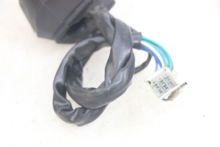 photo de COMMODO GAUCHE YAMASAKI ROADSTER 50 (2013 - 2018) - Zoom état d’usage