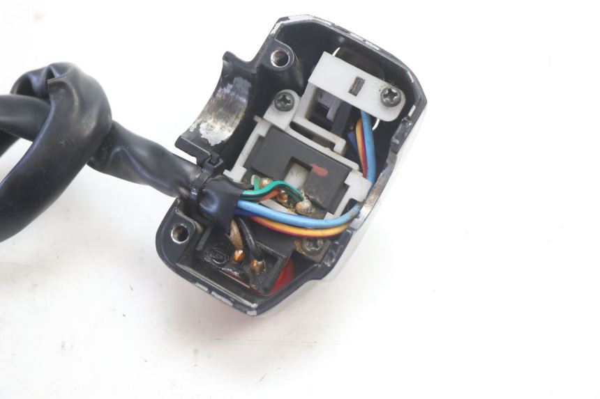 photo de COMMODO GAUCHE TNT MOTOR ROMA 10' 2T 50 (2011 - 2018) - Vue d’ensemble