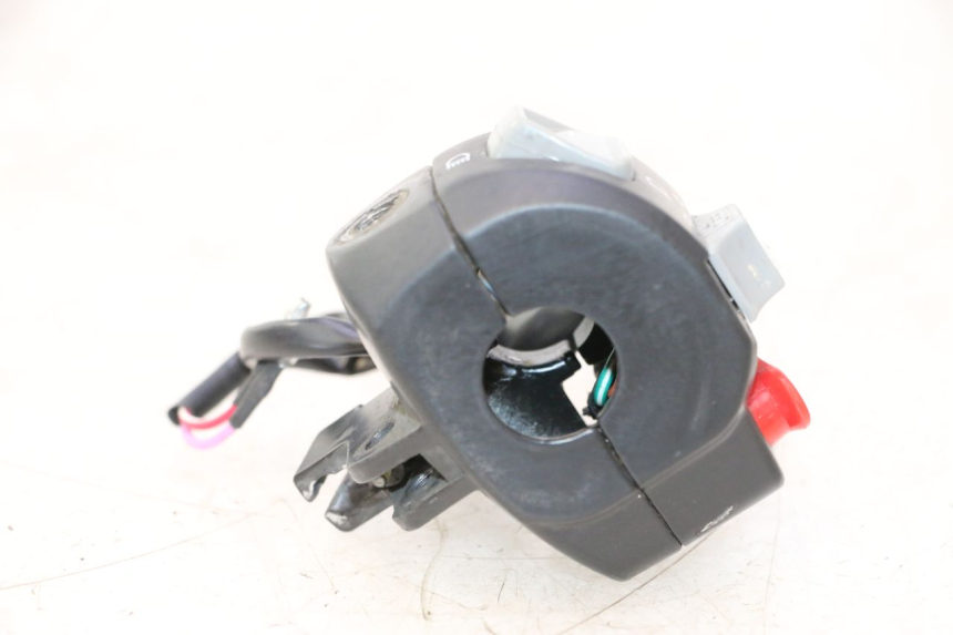 photo de COMMODO GAUCHE TNT MOTOR ROMA 12' 2T 50 (2007 - 2018) - État de surface