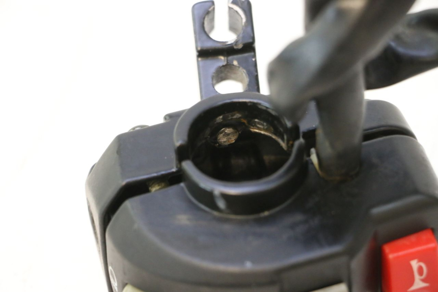 photo de COMMODO GAUCHE TNT MOTOR ROMA 12' 2T 50 (2007 - 2018) - Gros plan technique