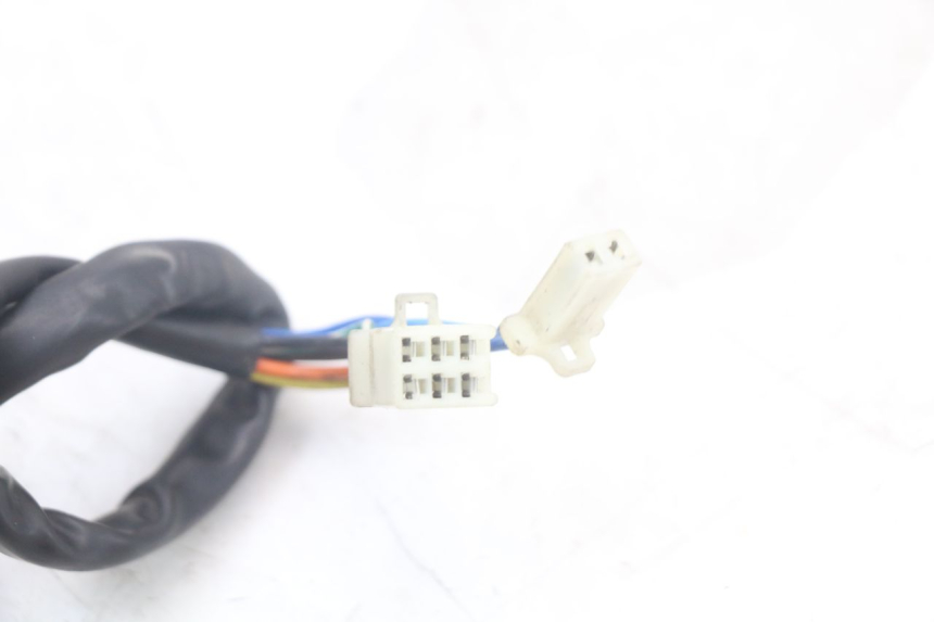 photo de COMMODO GAUCHE KEEWAY RY6 2T 50 (2011 - 2019) - Vue d’ensemble