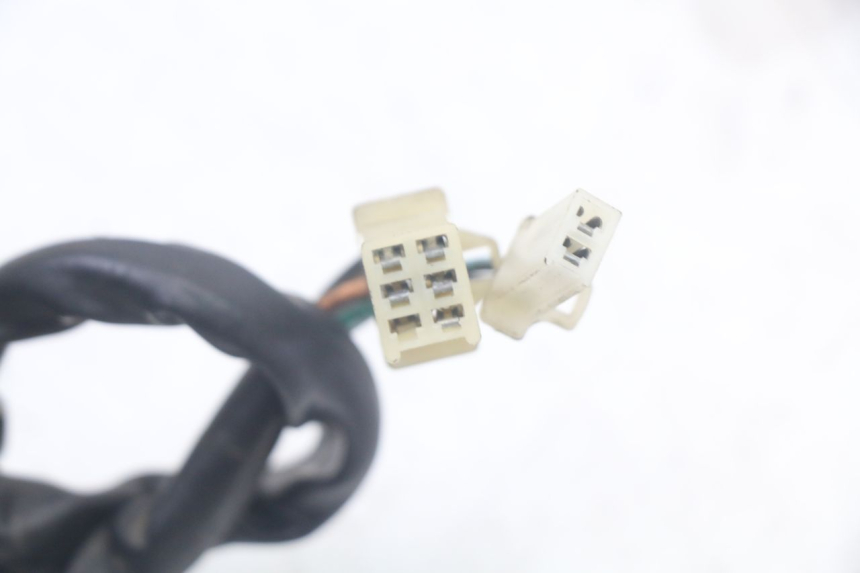 photo de COMMODO GAUCHE KEEWAY RY6 2T 50 (2011 - 2019) - Points de fixation