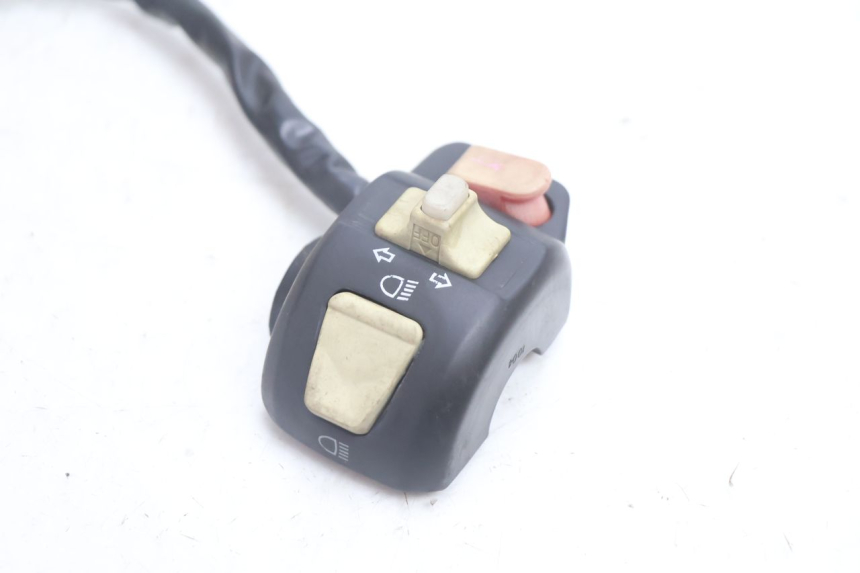 photo de COMMODO GAUCHE KEEWAY RY6 2T 50 (2011 - 2019) - Autre angle de vue