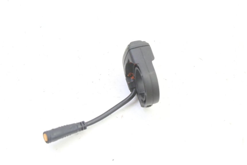 photo de COMMODO GAUCHE HERO S10 1 - Autre angle de vue