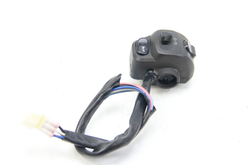 photo de COMMODO GAUCHE LVNENG S5 1 (2019 - 2023) - Détail de la pièce