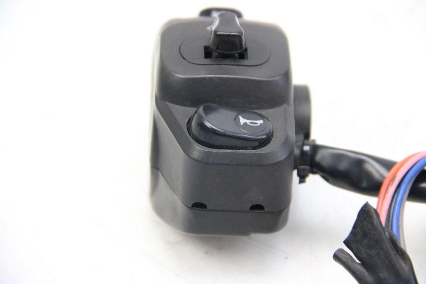 photo de COMMODO GAUCHE LVNENG S5 1 (2019 - 2023) - Zoom état d’usage