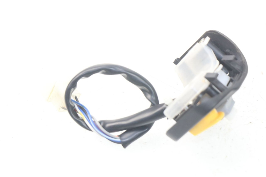 photo de COMMODO GAUCHE JM MOTORS SANTANA 50 (2014 - 2023) - Autre angle de vue