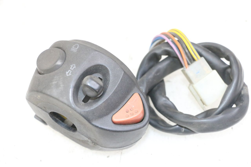 photo de COMMODO GAUCHE PEUGEOT SATELIS 125 (2013 - 2018) - Vue principale