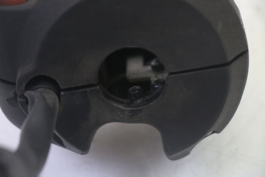 photo de COMMODO GAUCHE PEUGEOT SATELIS 125 (2006 - 2009) - Vue d’ensemble