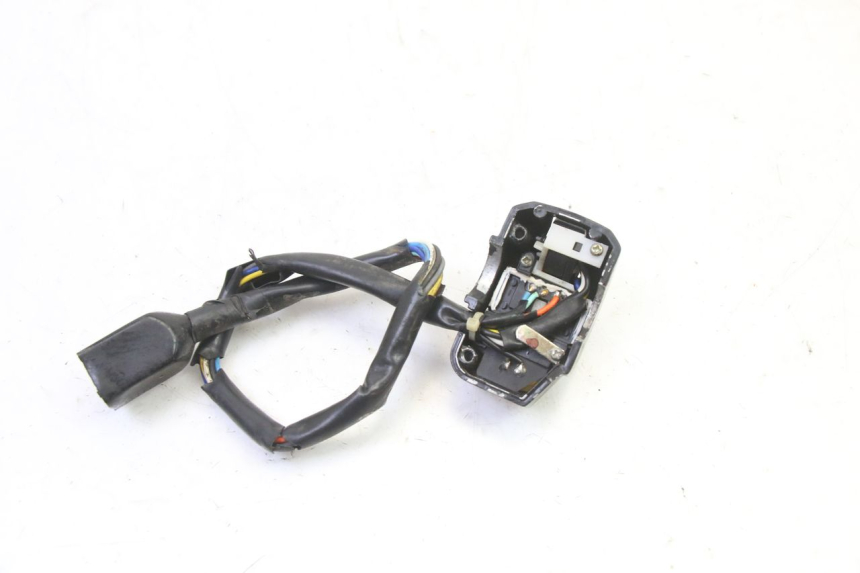 photo de COMMODO GAUCHE PEUGEOT SPEEDFIGHT 3 AIR 50 (2009 - 2015) - Vue d’ensemble