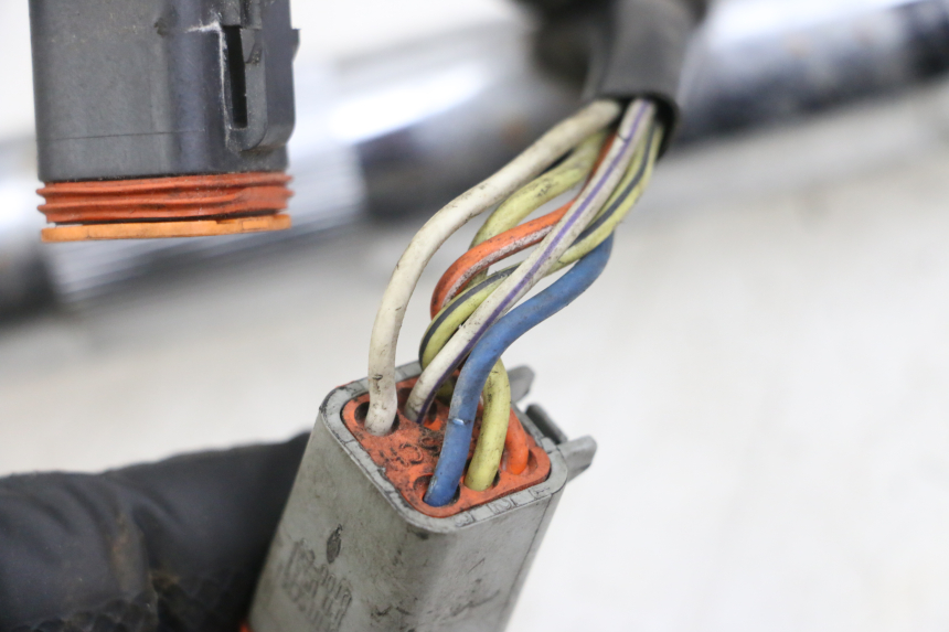 photo de COMMODO GAUCHE HARLEY DAVIDSON SPORTSTER XL CUSTOM 1200 (2003 - 2004) - Zoom composants