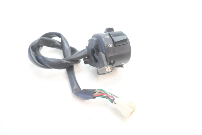 photo de COMMODO GAUCHE CAN-AM SPYDER RS 1000 (2008 - 2012) - Zoom état d’usage