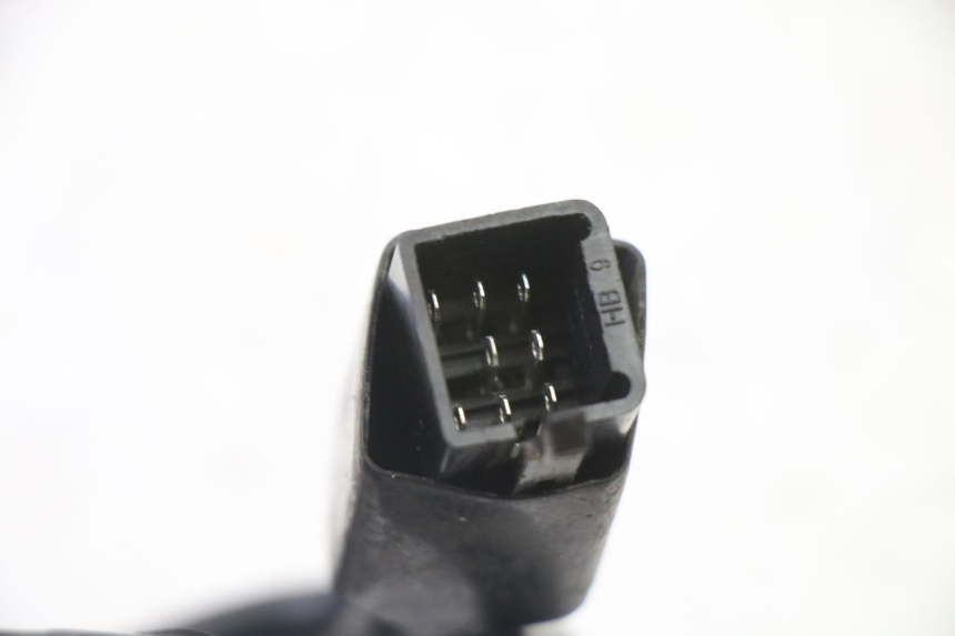 photo de COMMODO GAUCHE PEUGEOT STREETZONE I NAKED 2T 50 (2018 - 2020) - Points de fixation