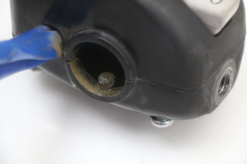 photo de COMMODO GAUCHE KYMCO SUPER 8 4T 50 (2018 - 2020) - Autre angle de vue