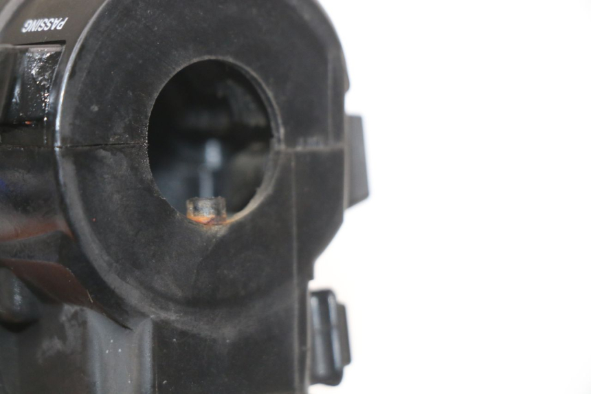 photo de COMMODO GAUCHE KYMCO SUPER 8 4T 50 (2021 - 2024) - Vue d’ensemble