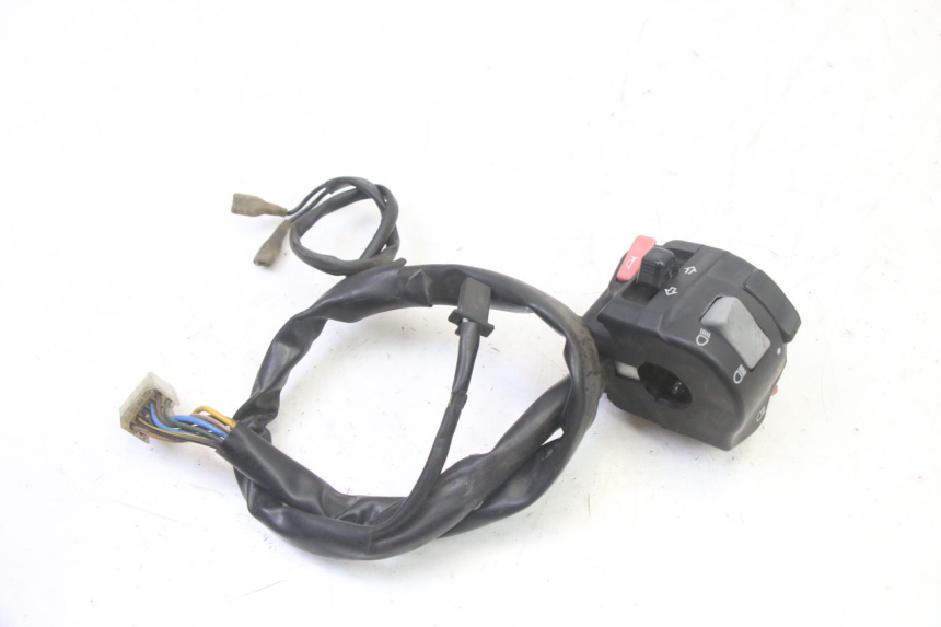 photo de COMMODO GAUCHE YAMAHA TDM ABS 900 (2002 - 2014) - Zoom état d’usage