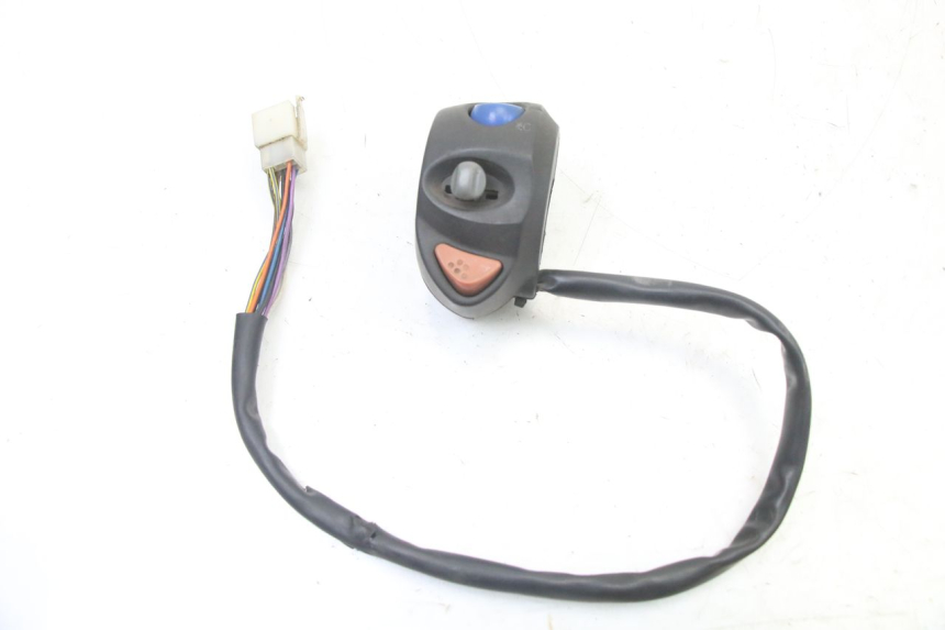 photo de COMMODO GAUCHE PEUGEOT TKR TREKKER FURIOUS 50 (2005 - 2014) - Vue principale