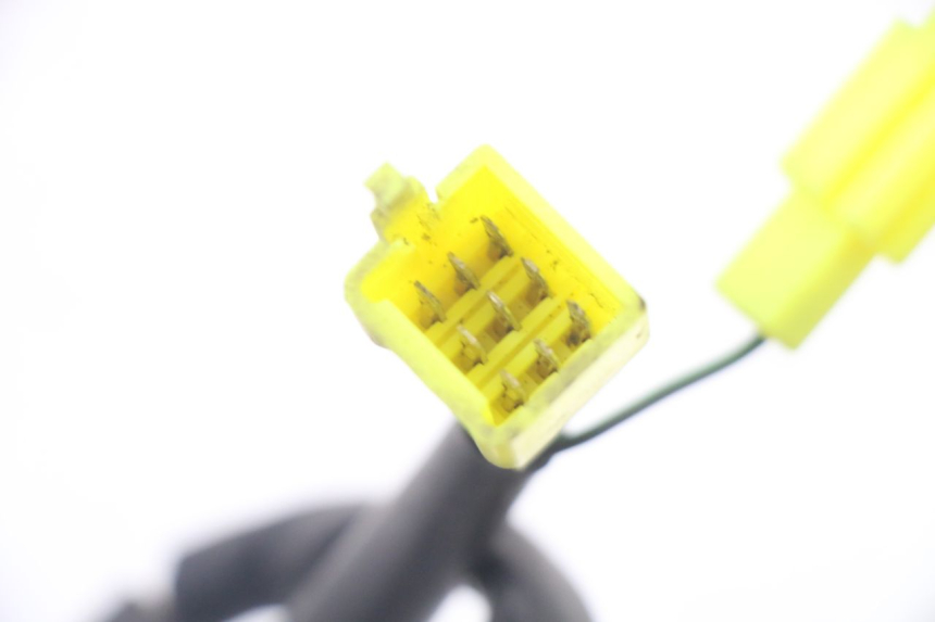 photo de COMMODO GAUCHE SUZUKI UH BURGMAN 125 (2002 - 2006) - Pièce contrôlée