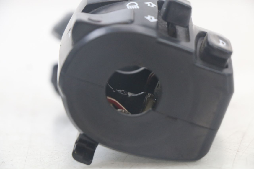 photo de COMMODO GAUCHE KAWASAKI VERSYS ABS 650 (2015 - 2018) - Vue d’ensemble